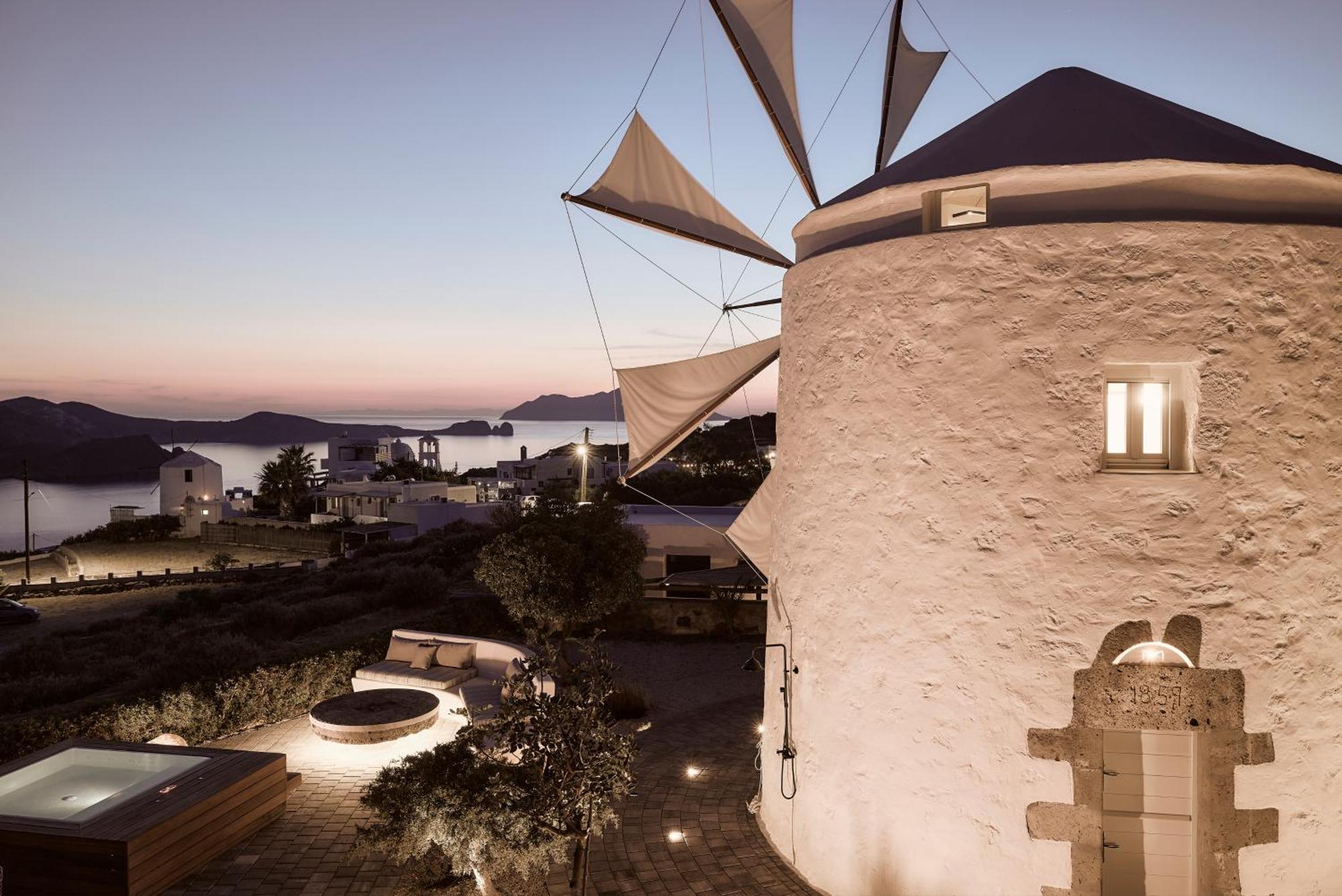 Апартаменты Windmill Karamitsos Since 1859 Трипити Экстерьер фото